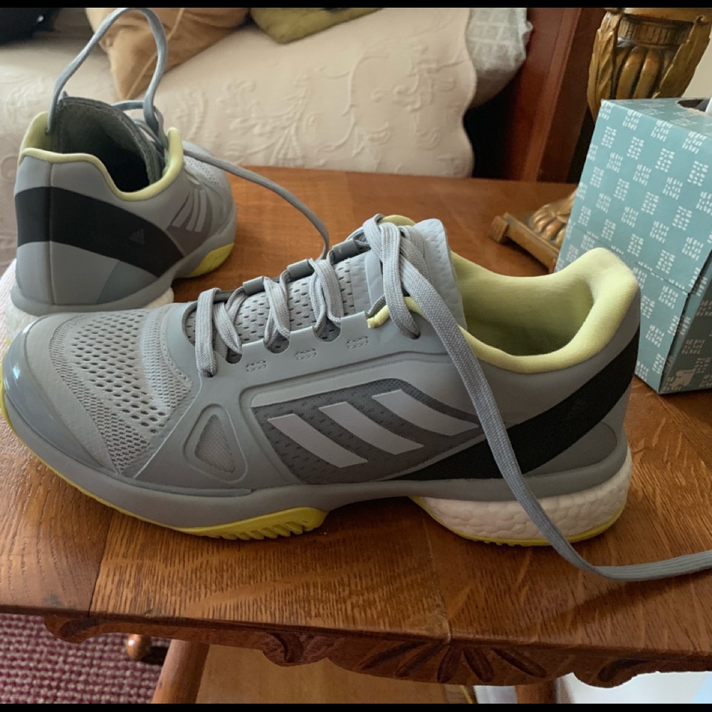 Stella McCarthy tennis shoes